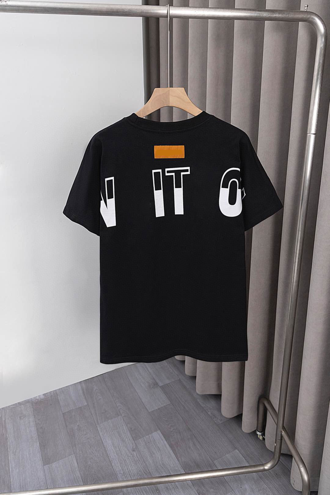 Fashionable men's T-shirt, round-neck pullover, letter short-sleeved T-shirt, patterned letter rhombus, printed shirt, summer casual short-slee