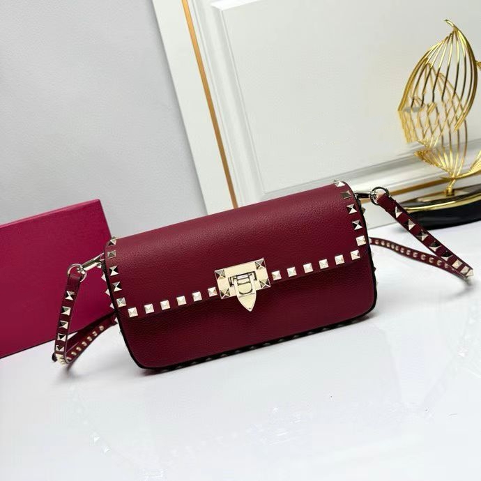 AAAAA Luxury Women's Handbag Women's Elegant Shoulder Bag High Quality Small Bag Chain High Quality Makeup Bag