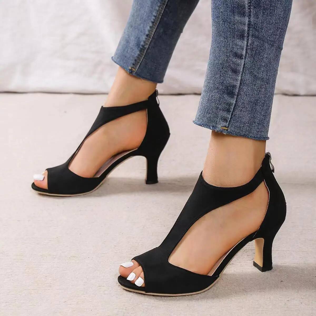 High Heel Womens Fashion Shoes - Zipper Back Closure Chunky French Heel, Round Toe T-strap Design Faux Leather Upper Rubber Sole