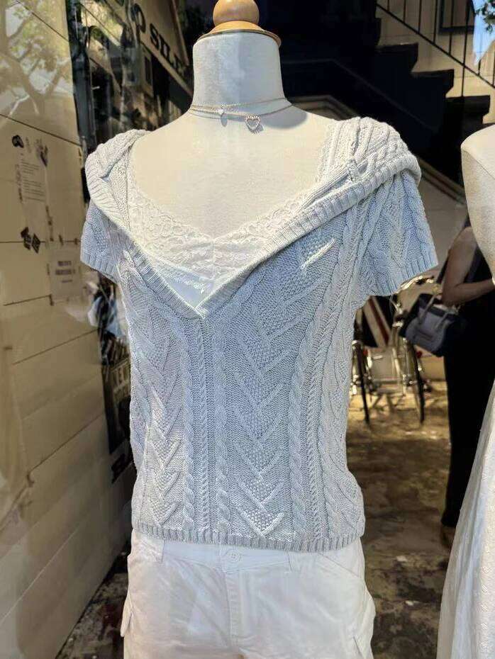Twisted Flower Hooded Sweater Vest Women Autumn Short Sleeve V Neck Knitted Sweaters Femme Sweet Cute Jumper Y2k Tank Top New