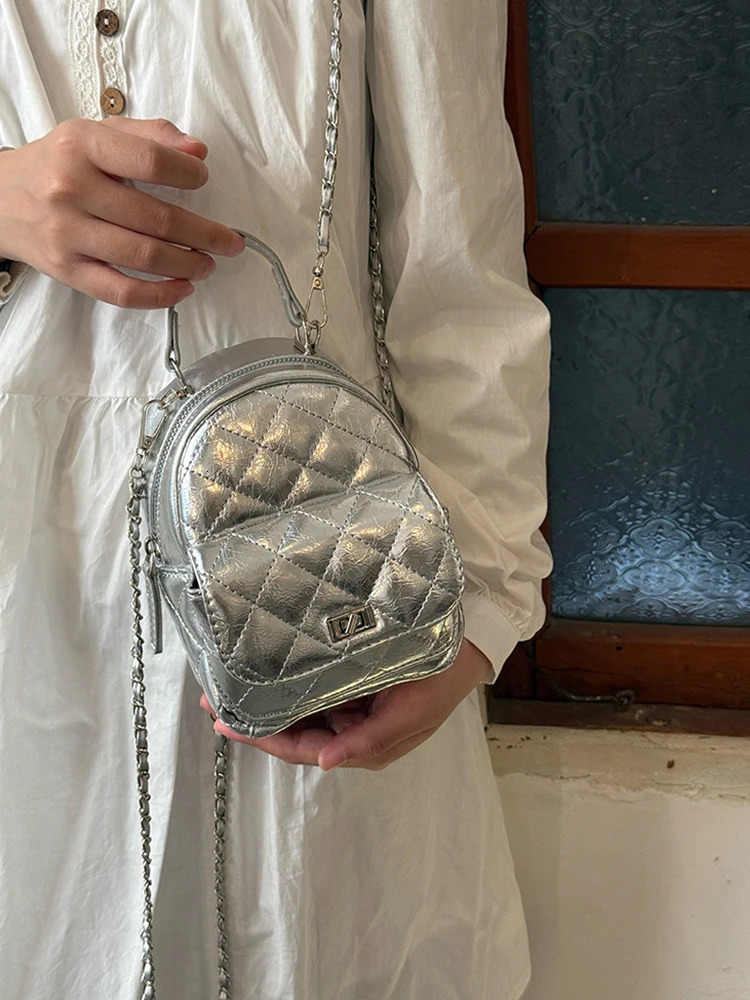 diamond grid chain mini backpack fashionable and casual womens daily commuting versatile small backpack 250723
