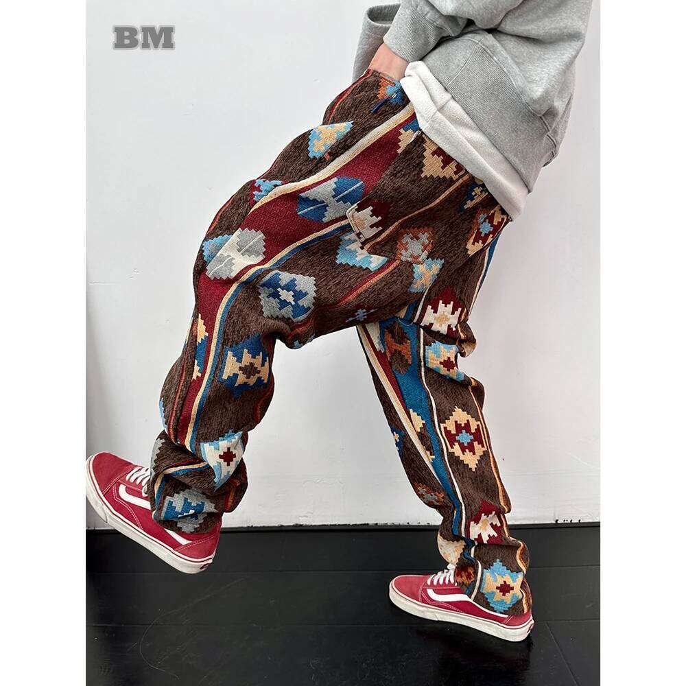 American Streetwear Geometric Pattern Casual Men Clothing Ethnic Style Jacquard Cargo Trousers Haruku High Quality Pants 250726
