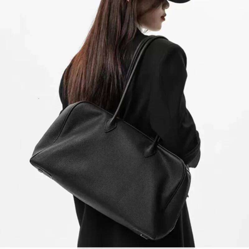 Cowhide Lychee Pattern Brand Shoulder Genuine Leather Women Simple Bowling High Quality Luxury Design New Soft Cushion Bag bag