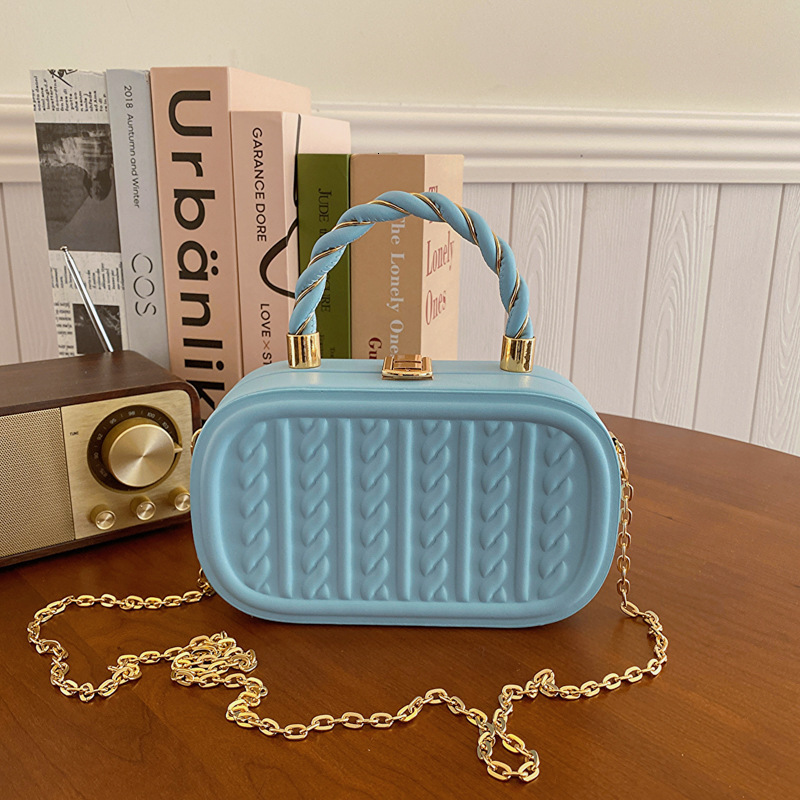 Muse Luxury Designer Bag Chain Box Bag Shaped Handbag For Women 2024 Spring New Fashion Niche High-End Twist Pattern Small Square Bag