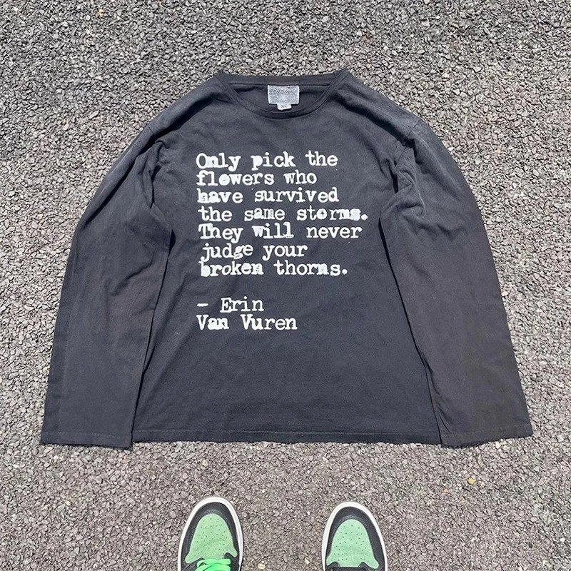 2000s Hip Hop Vintage Casual Letter Print Y2k Long Sleeve O-Neck Streetwear Harajuku Gothic Tee Crop Top Mens Clothing 250723