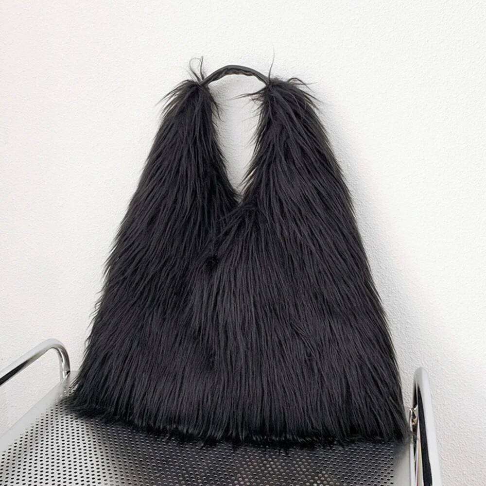 Fluffy Plush Shoulder Bag Soft Faux Fur Bags For Women Overlarge Handbag Winter Puffy Hobo Designer Shopper Tote