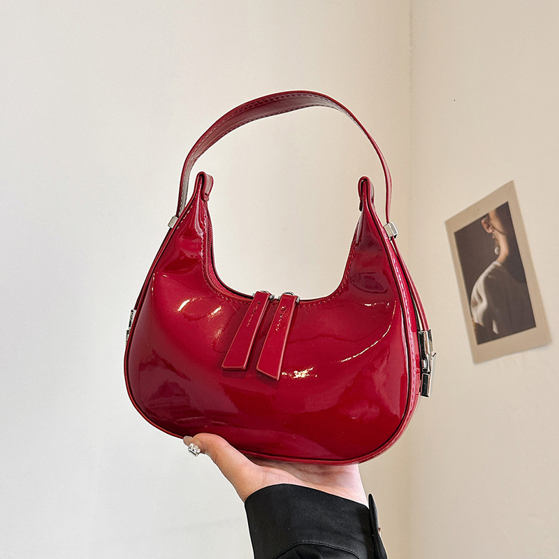 Muse Luxury Designer Bag 2025 New Korean Style Niche Design Handbag For Women, Patent Leather Glossy Women's Bag, Fashionable Shoulder Bag, Und