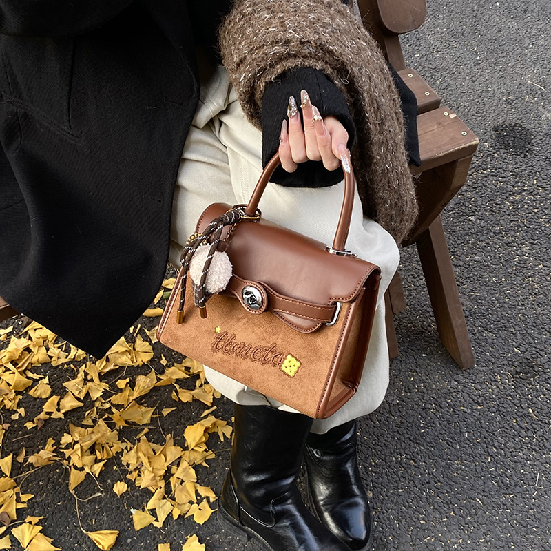 Muse Luxury Designer Bag Korean Style Niche Color-Block Design Handbag 2025 Early Spring New Large Capacity Fashion Crossbody Bag Matte Briefcase
