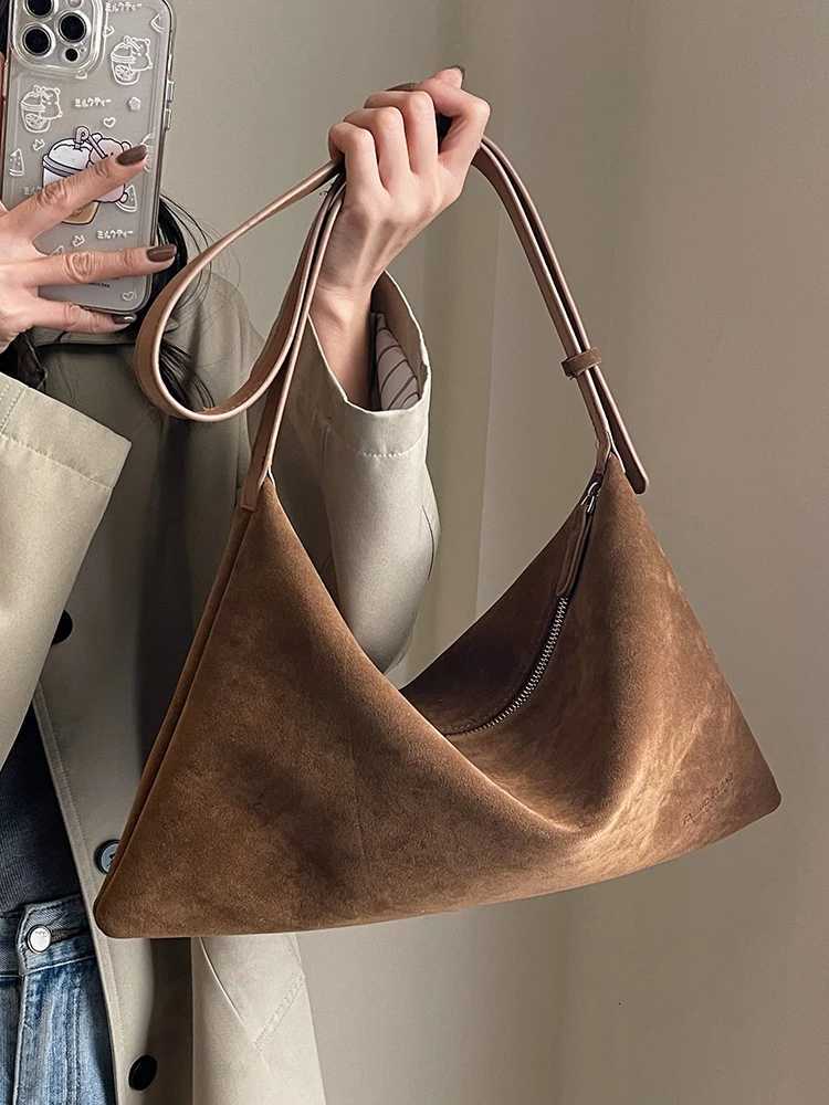 Vintage Suede Tote Bag For Women Autumn Winter New Large Capacity Commute Shoulder Crossbody Bags Fashion Trend Underarm Bags Z250726