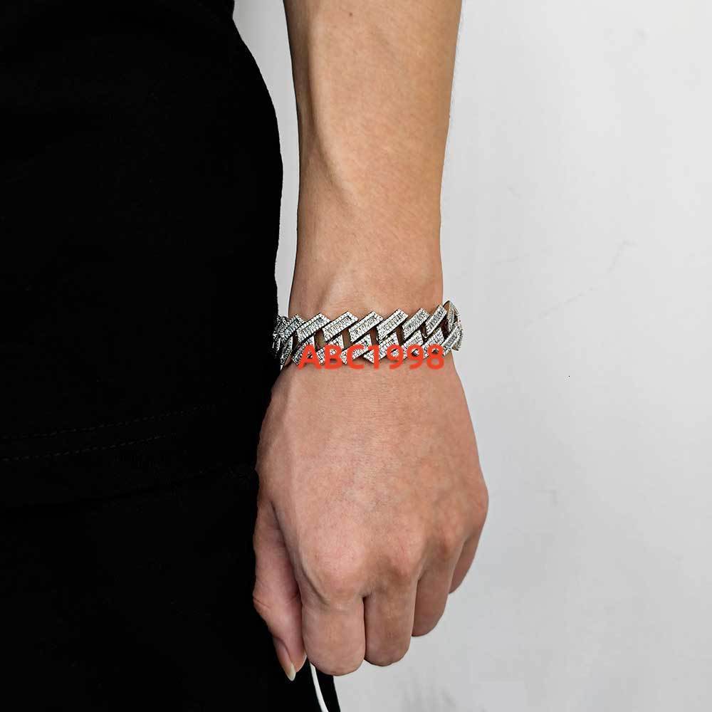 Wholesale 925 Silver Gold Plated VVS Moissanite 6mm Cuban Bracelet Hip Hop Style Mens Womens Iced Moissanite Bracelet
