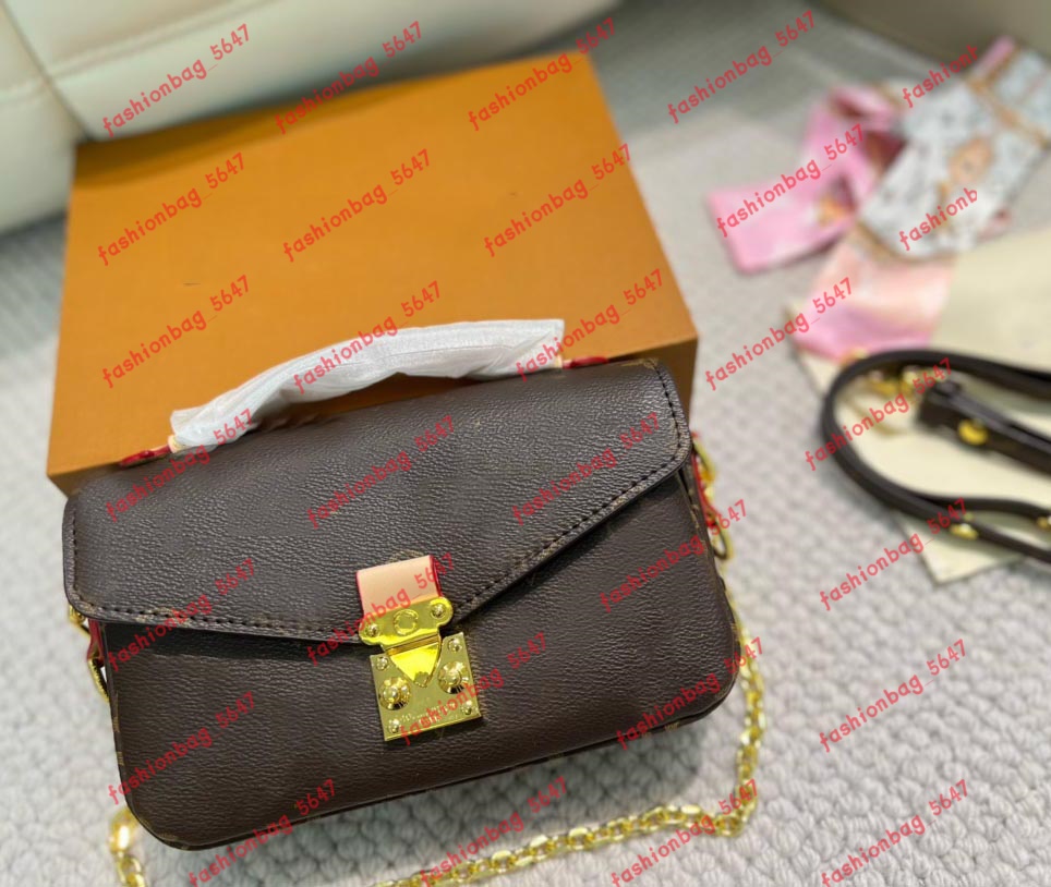 Women designer messenger shoulder bag small woman chain lock purses designers crossbody bag Leather handle handbag luxurys high quality handbags dhg