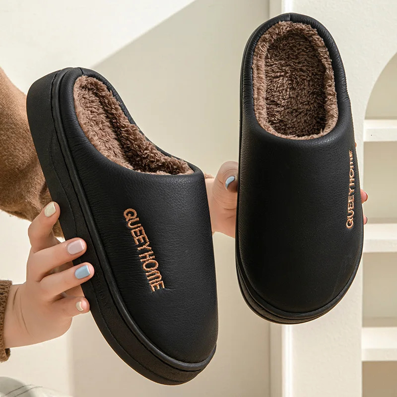 Waterproof cotton slippers for men anti slip for winter suitable for home use thick soled cotton slippers for women 250724