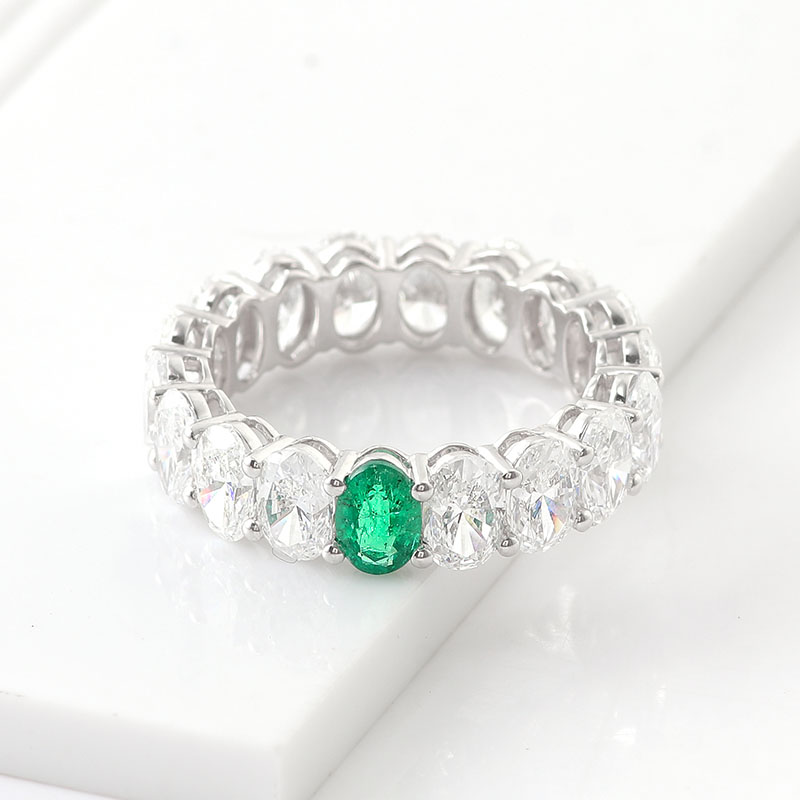 Custom Style Oval Cut Women's Diamond Rings DEF VVS Moissanite solid 14K white Gold Diamond Eternity Ring Trendy Fashion Lab Grown Emerald Diam