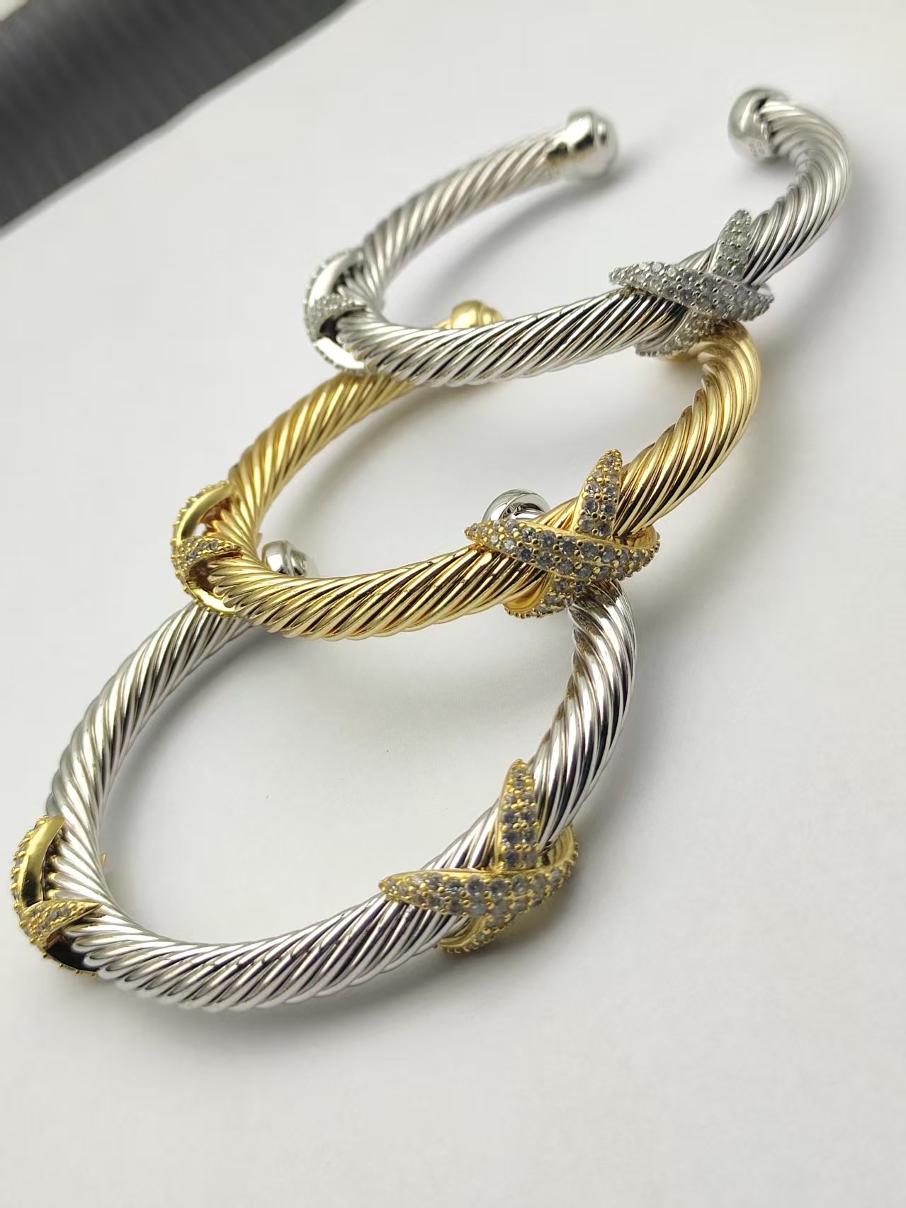 S925 Sterling Silver Engraved Wave Bracelet Neutral Fashion Personality Classic Trend Retro Luxury Jewelry Party Gift