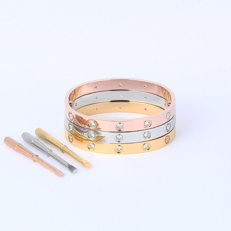 Screw Bangle Designer Jewelry Fashion Bangle 18K Gold Plated Titanium Steel 10 Diamond for Women Men Bracelets Silver Classic Jewelrys Designers Gif