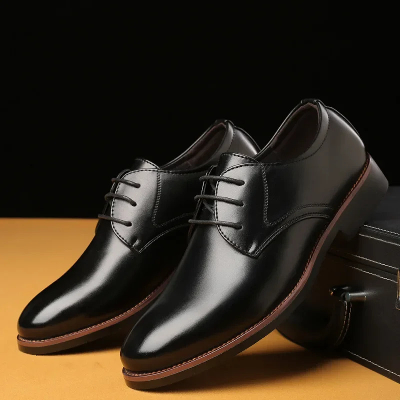 Men Breathable Leather Shoes Black Soft Leather Soft Sole Spring and Autumn Groomsmen Men Business Formal Casual Shoes 250725