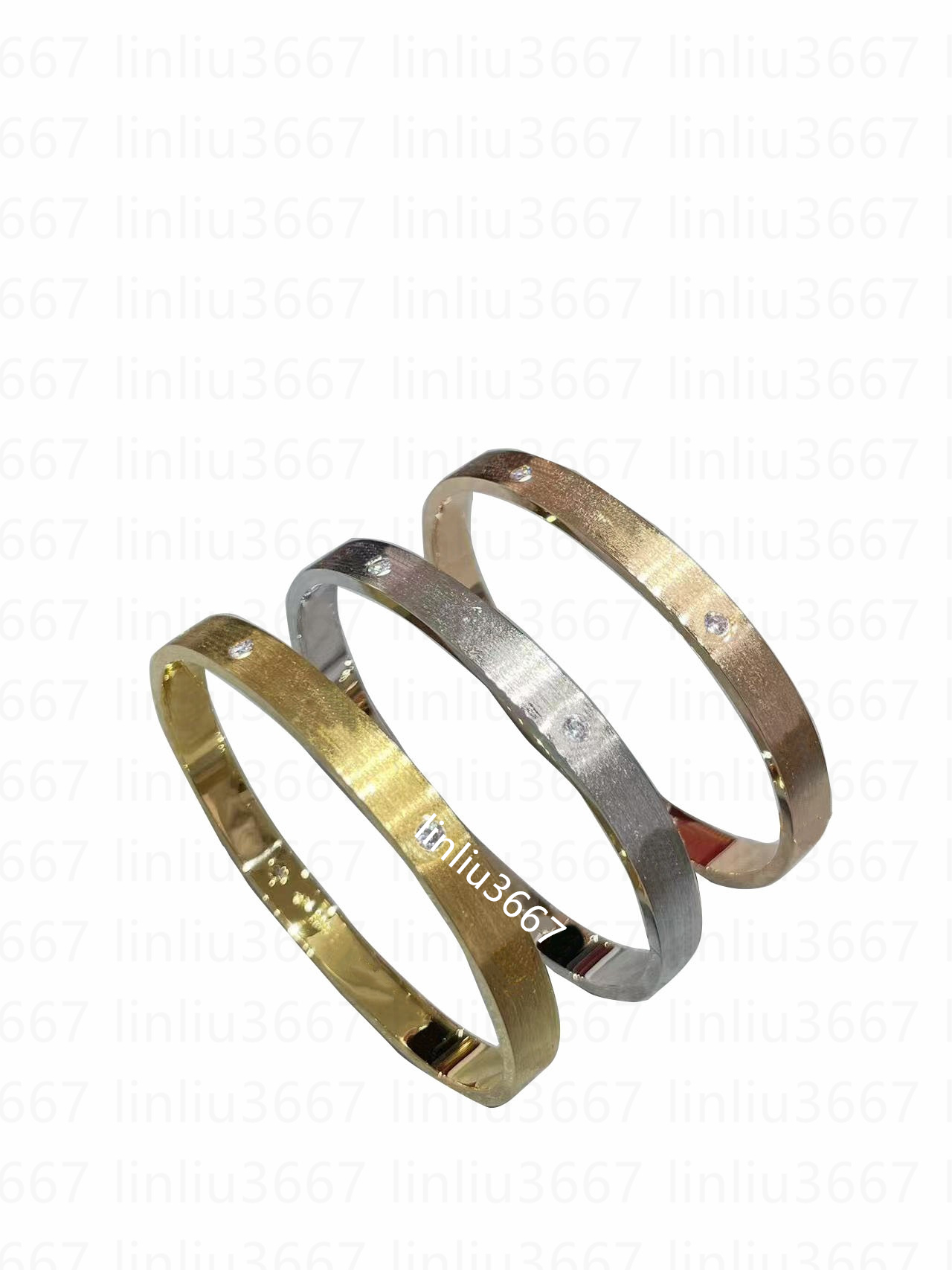 Women's Designer bracelet Thick gold bracelets Brushed texture with gift box with With 4 Diamonds bracelet top V-gold 18k silver bracelet Open