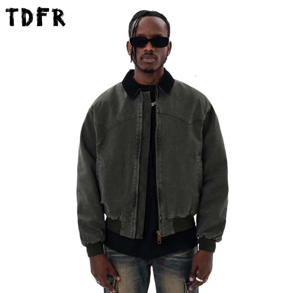 Spliced Lapel Denim Cargo Jacket Mens Retro Washed Distressed Casual Loose Long Sleeve Outerwear Man 250728