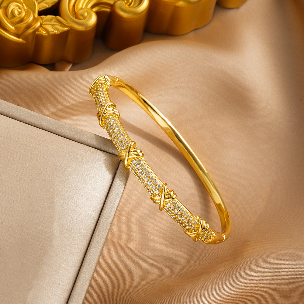 bangle bracelet designer jewelry love braceletes jewlery designer for women gold luxury bracelet jewelry charm jewelry bracelet designer bracelet wo