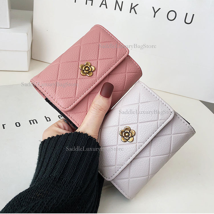 Free Shipping Designer Fashion Camellia Women's Small Card Holder New Versatile Women's Wallet Diamond Grid Short Handbag Driver's Li
