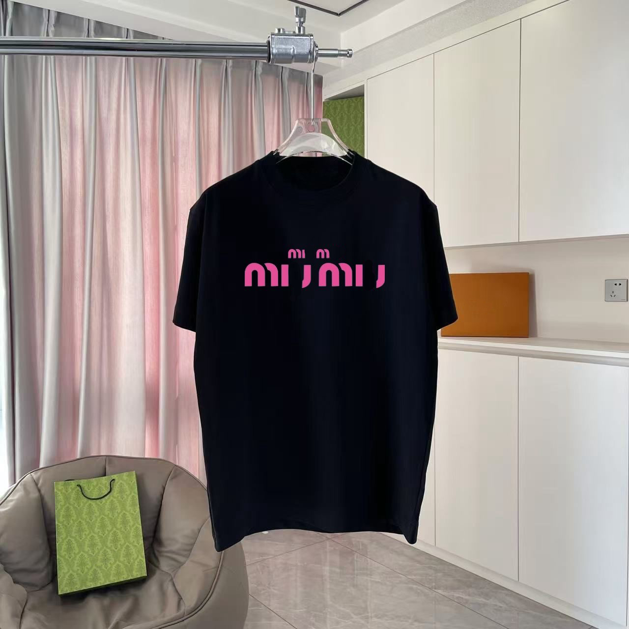 Designer mens T-shirt American fashion brand small round neck letter printing loose short-sleeved T-shirt spring and summer casual breathable T-shir