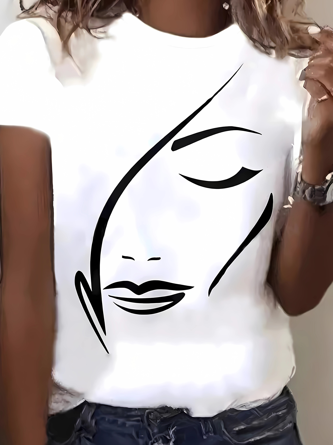 Line drawing face Plus size women's round neck short sleeve T-shirt with elastic half sleeves and trendy prints