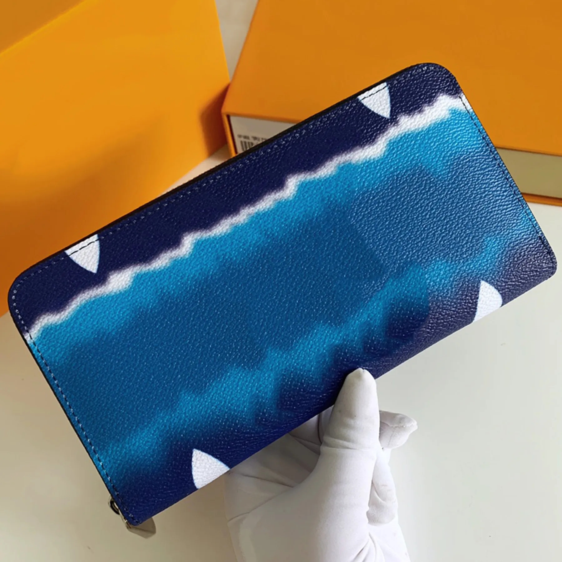 new top quality zippy wallet luxury designer coated canvas silver hardware wallets zip closure card holder credit card slot cardholder women casual