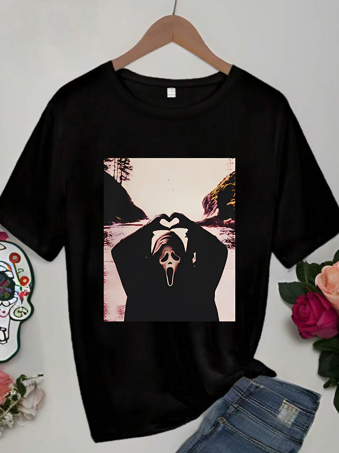 Heart to heart on the coast Plus size women's round neck short sleeve T-shirt with elastic half sleeves and trendy prints