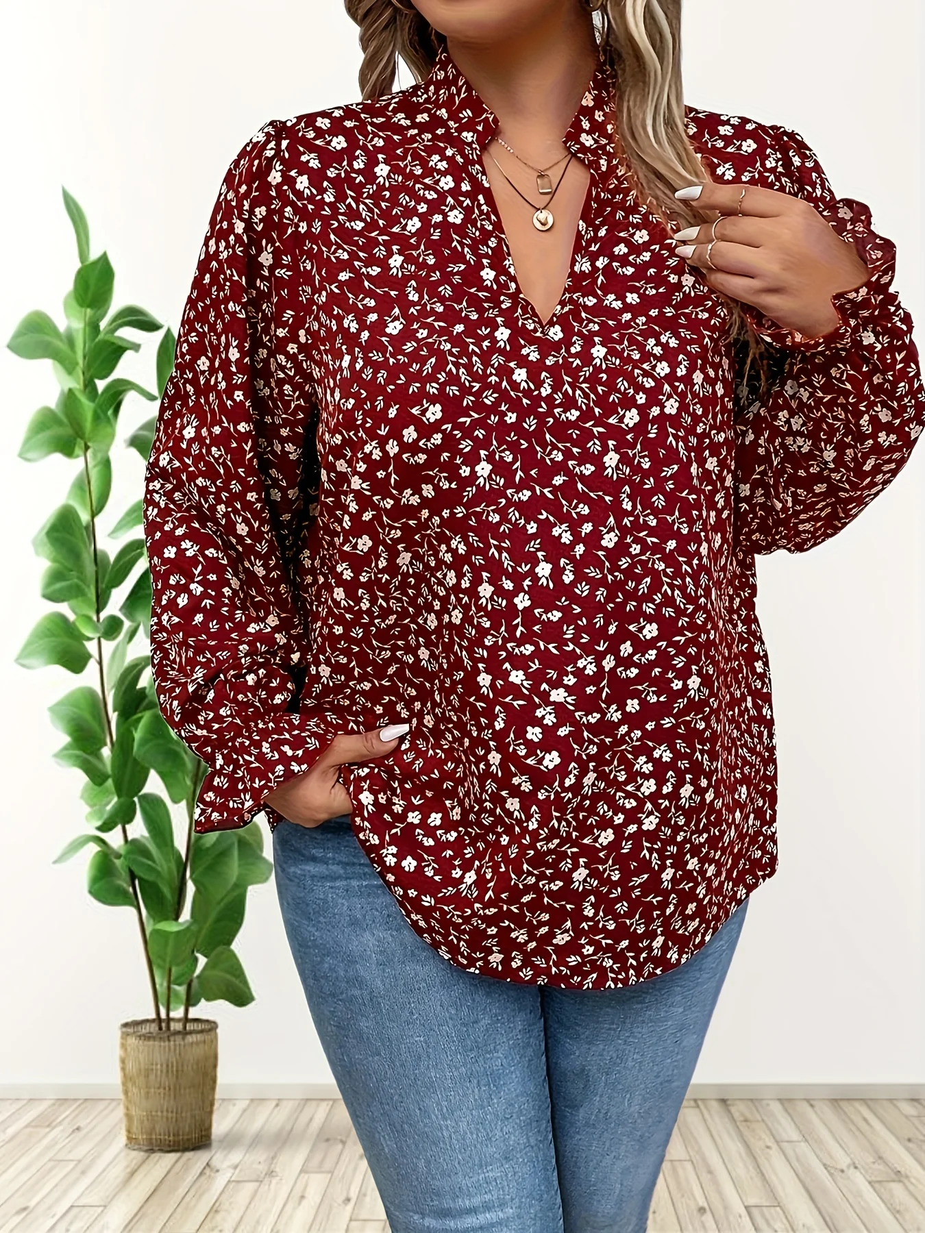 Plus Size 1XL-5XL Womenâs Fashion V-neck Printed Shirt Blouse Women Casual Long Sleeved Print Top Shirt