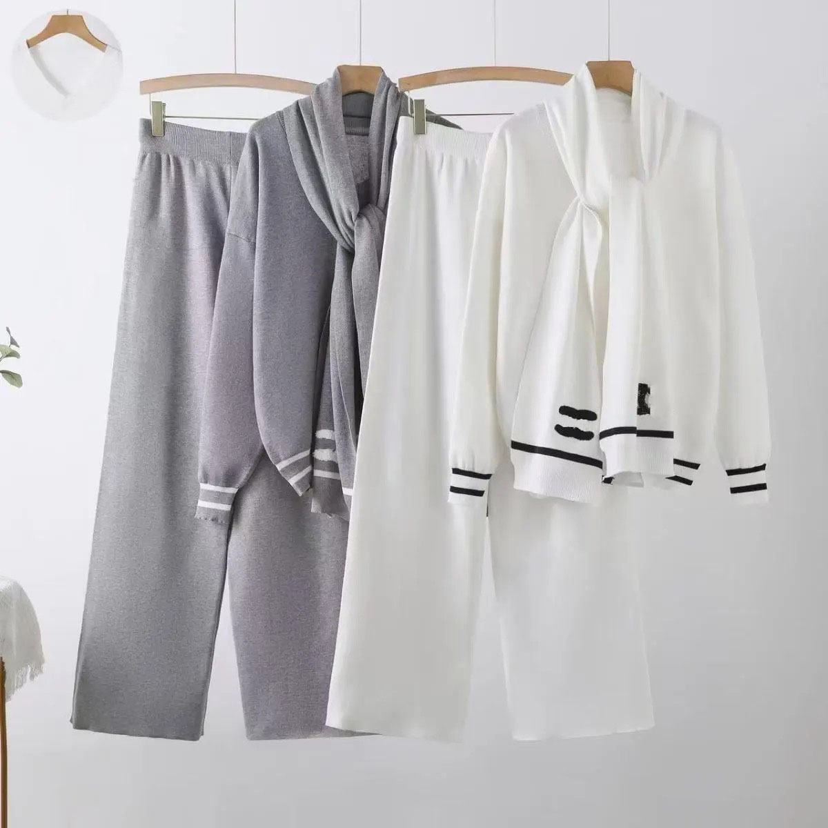 Designer light luxury knitted suit 2025 new spring and autumn temperament knitted jacket wide-leg pants two sets