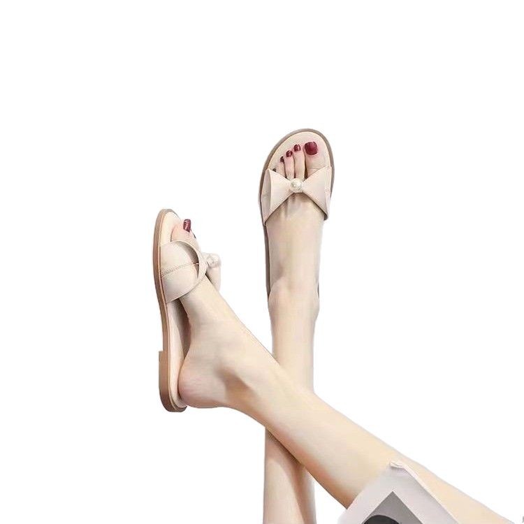 Women's new summer looks good with fairy wind flat slippers to wear casual fashion net red flip-flops beach shoes