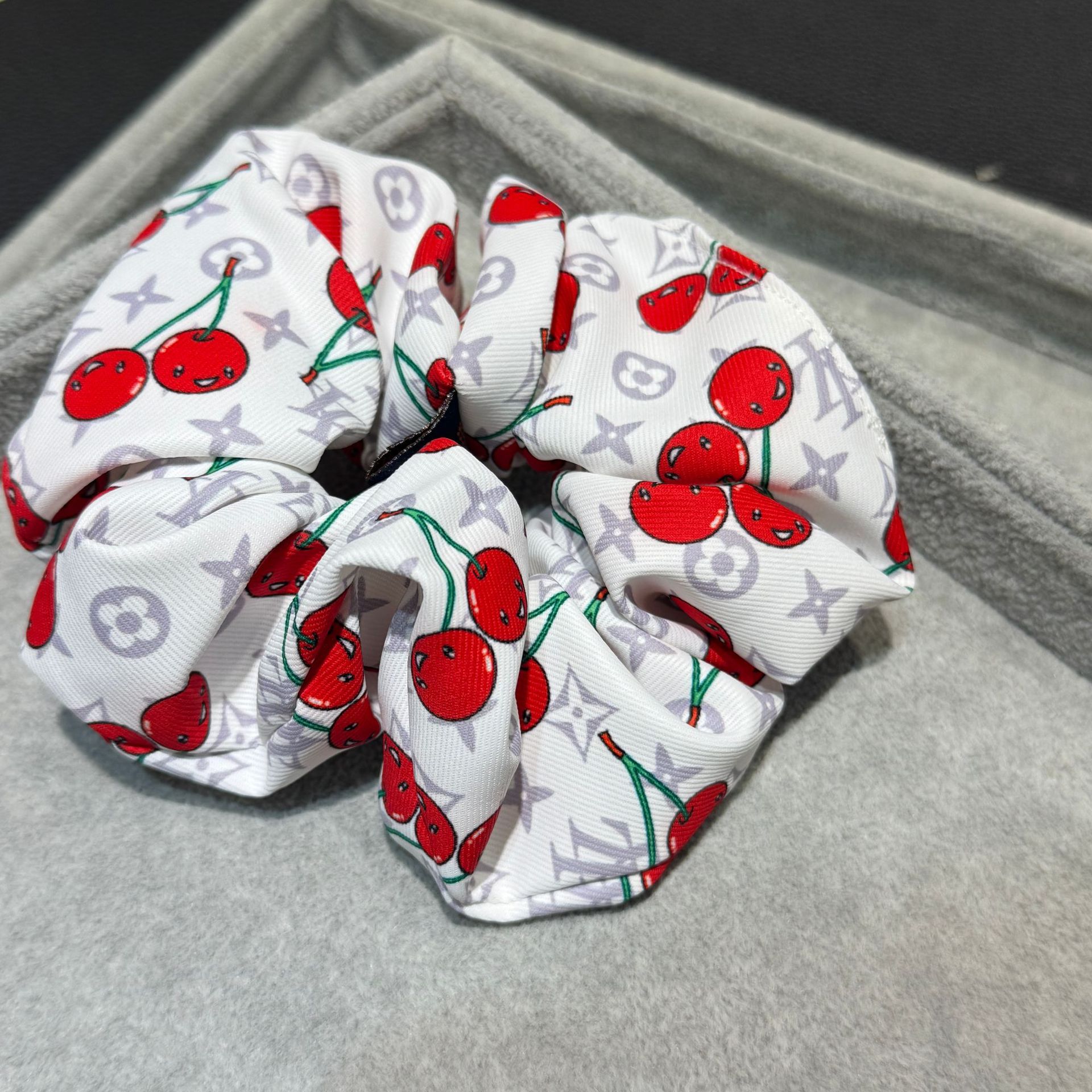 New Style Red Cherry Designer Tie High Elasticity Simple Ring Scrunchie Versatile Hair Rope And Elastic Band-image-1106468990