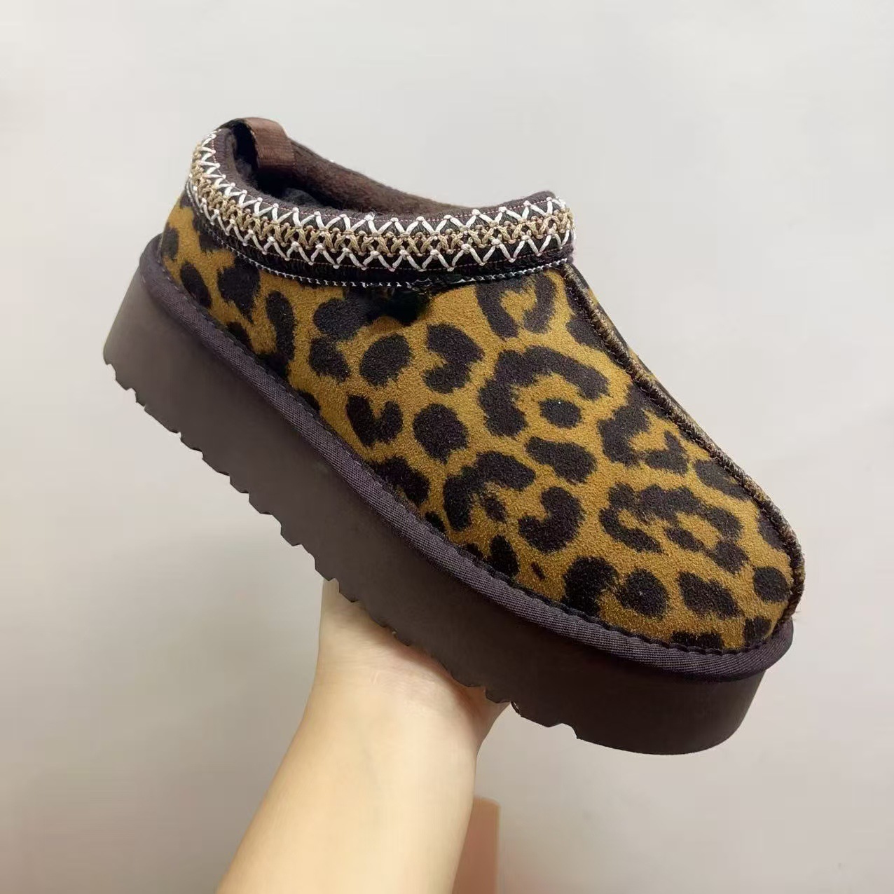 Designer Leopard Tazz Slippers Tasman Fur Slides Winter Classic Snow Boot Fluffy Slide Chestnut Mini Platform Boots Women Men Furry Booties Suede-image-893067890
