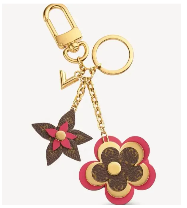 Luxury Designer Keychain Fashion Classic Brand Key Buckle Letter metal Handmade Gold Keychains Mens Womens Bag Pendant High Quality 020
