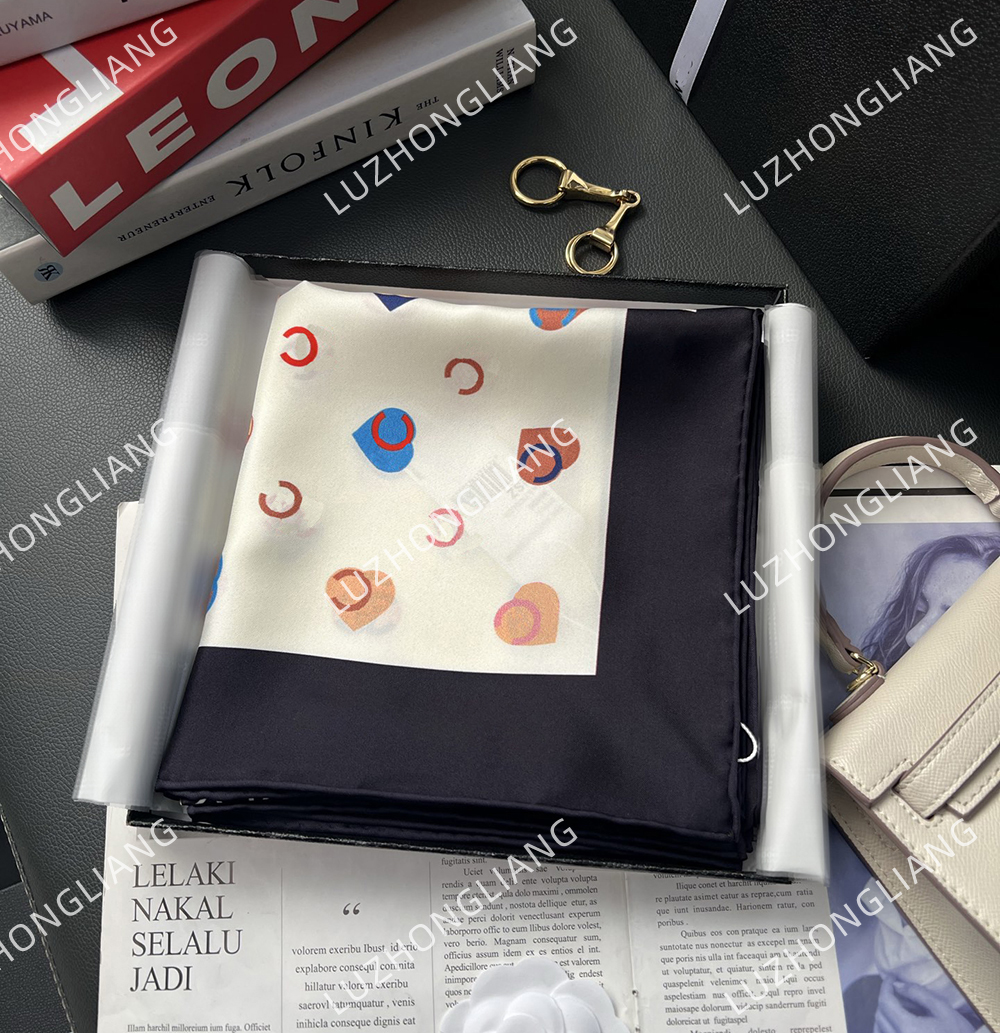 2025 new 20 color high-end printed square scarf, European and American fashion 90 * 90 shawl, 100% silk headscarf 66666666666
