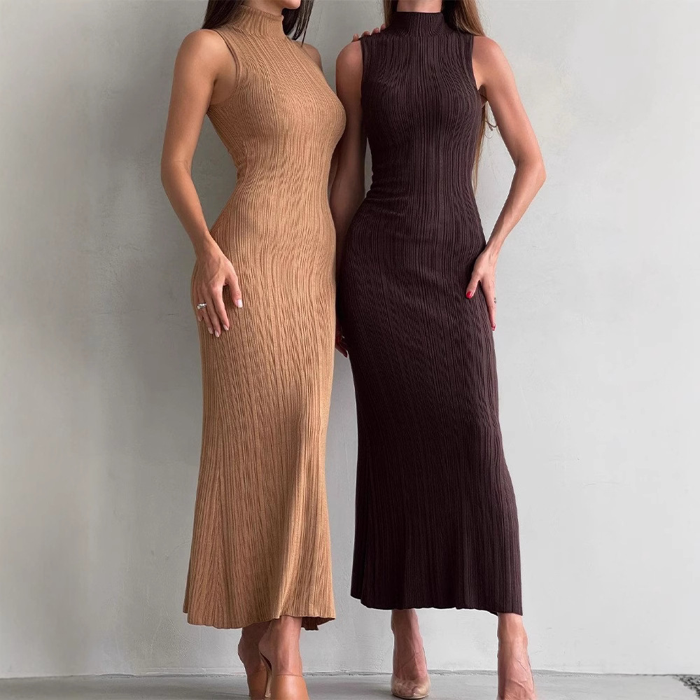 Knitted high neck sleeveless tight skirt 2024 springsummer new mid length skirt elegant French dress 250828
