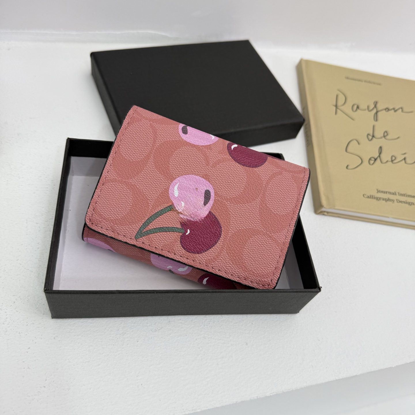 Fashionable classic Pink Cherry - Printed Mini Wallet card holder, Durable Textured Material &Unique Design Practical Function, Perfect for Storing