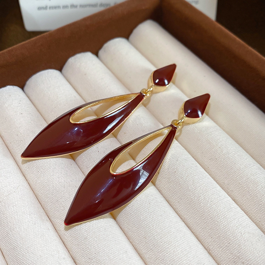 Silver Needle Oil Hollow Water Drop Earrings for Women, European American Fashion, Simple and Versatile Earrings, Light Luxury High-end Feel Ear-image-1083048453