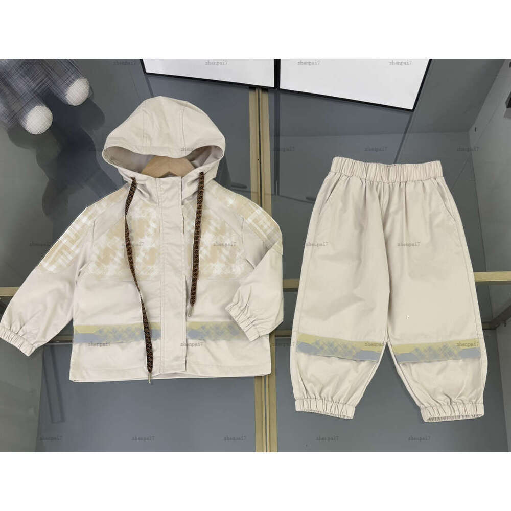 Brand baby coat suits Tracksuits Autumn Kids designer Clothes jacket and Stretch waist-hugging pants A949X26N211-image-1083044551