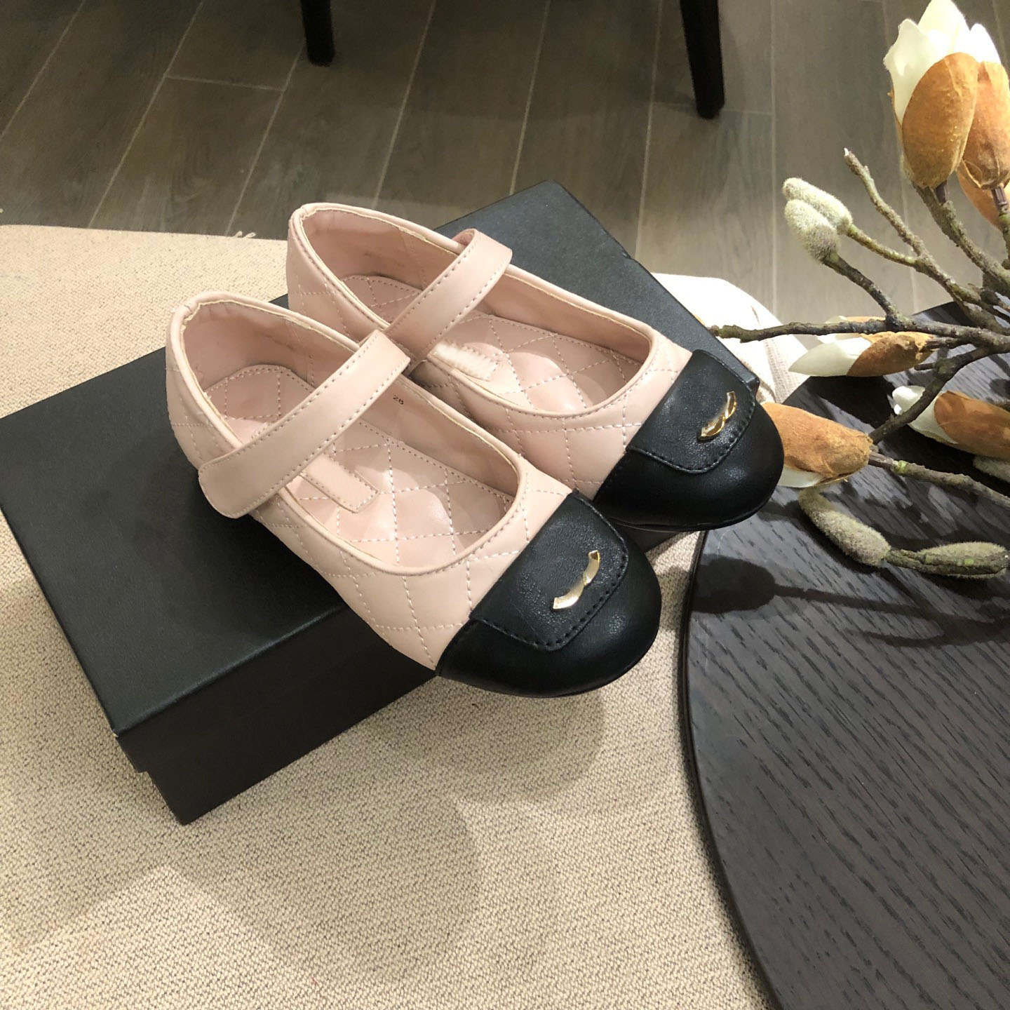 X74 Luxury niche brand designer french kids toe sandals new 2025