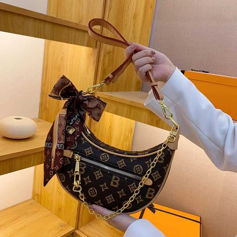 2025 New Light Luxury Womens Crescent Shoulder Bag - Printed Chain Armpit Bag with High - end Texture Niche Design W251104