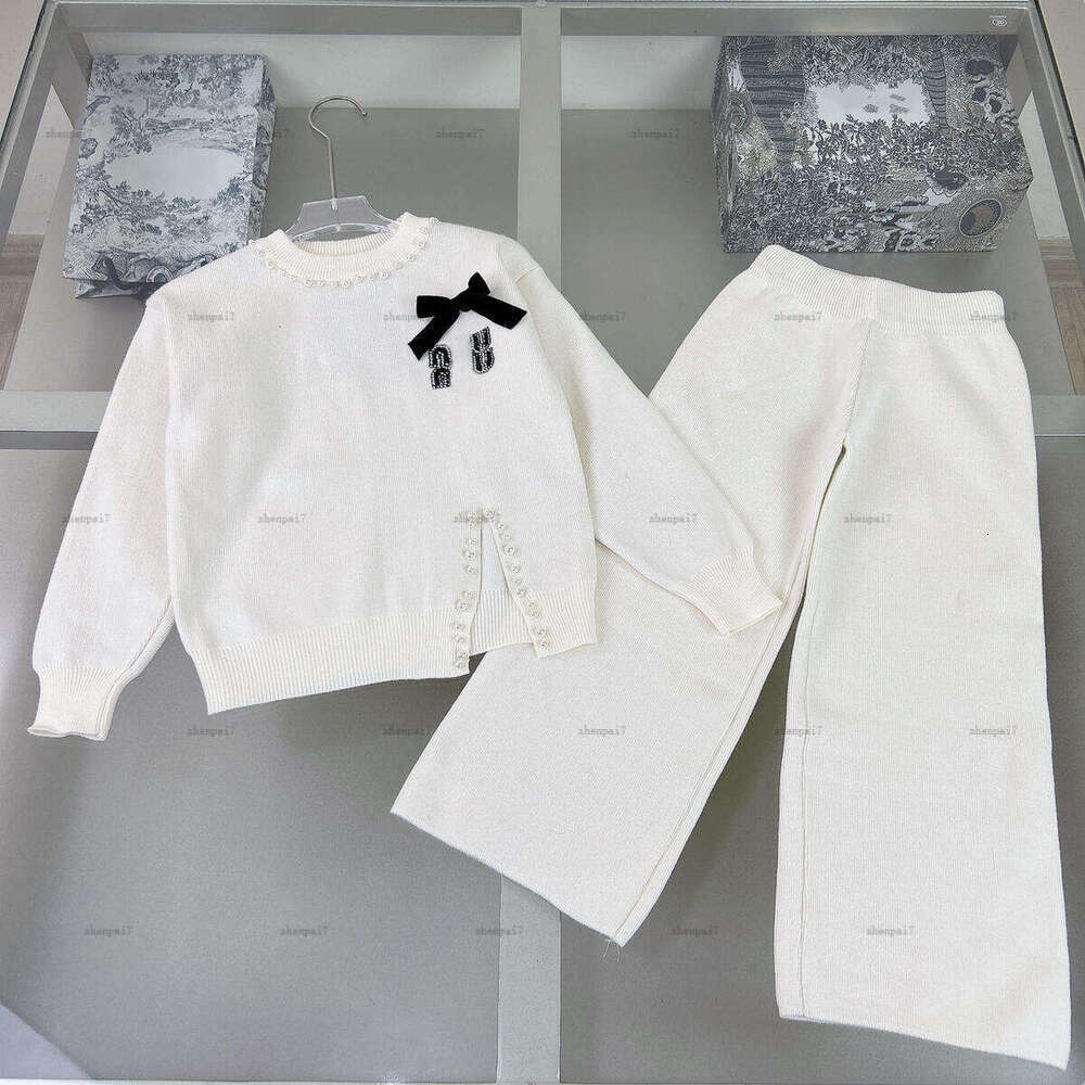 Top baby Cardigan set tracksuits girl Leisure suit kids designer clothes Belted decorative long-sleeved sweater and Jeans A892X25N000-image-1083394074
