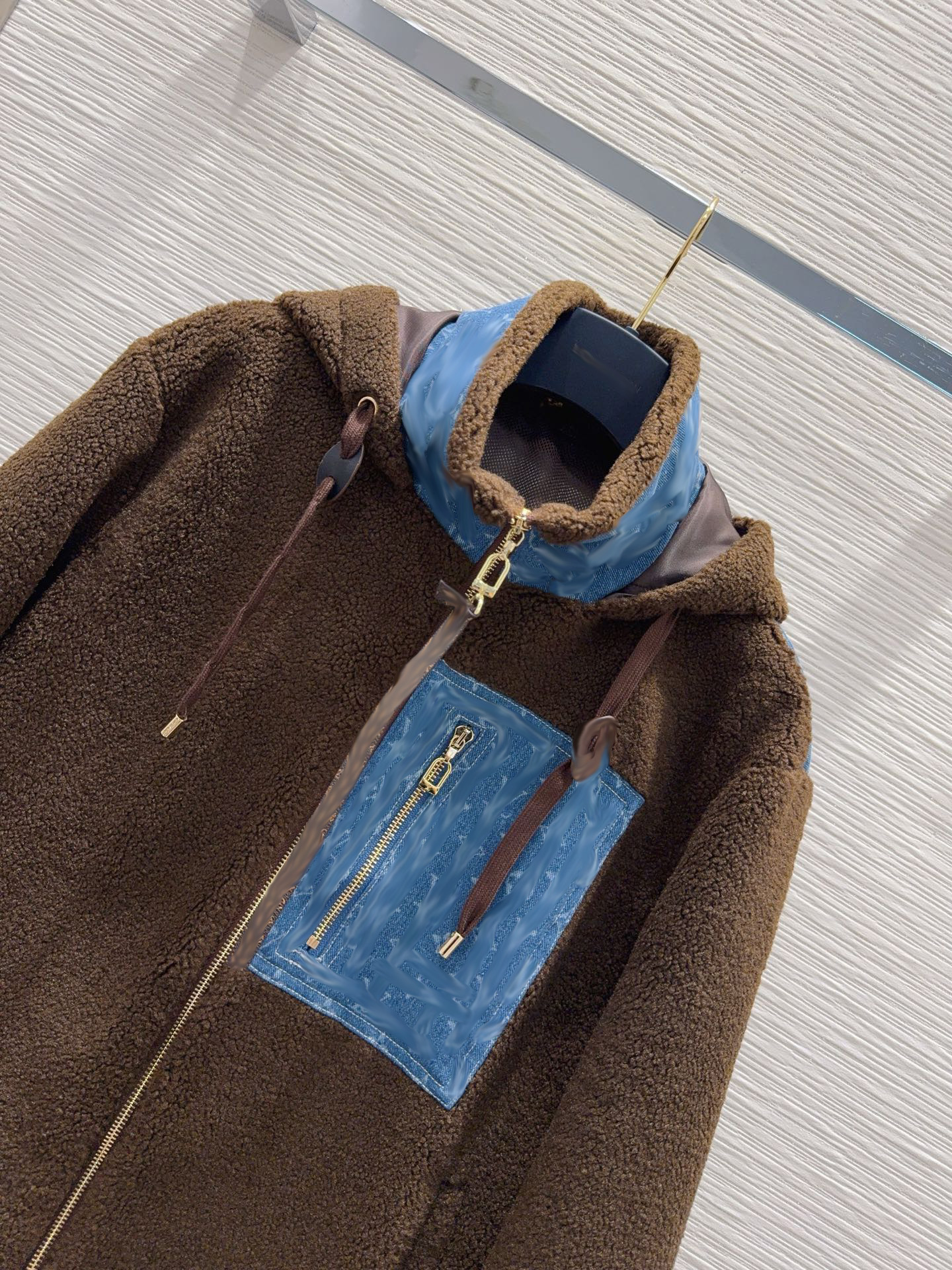 Nouveau manteau en peau d'agneau pour femme, manteaux de fourrure en laine, discrets, élégants, luxueux, haut de gamme, confortables et polyvalen