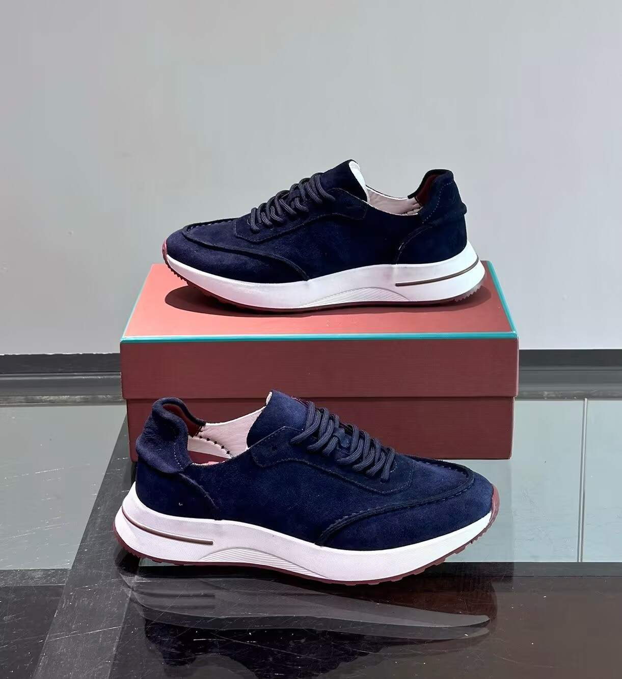 Comfortable Wear Men's Weekend Walk Suede Sneakers Shoes Ultra-light Treaded Rubber Soles Men Platform Casual Walking Fashion Professional T
