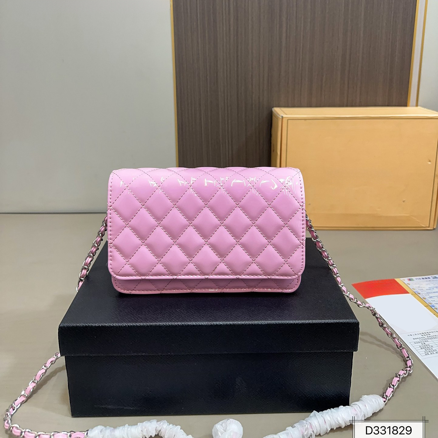 Designer Upgraded Magnetic Hasp Metal Zip Handles Bags Woc Shoulder Bag Women Plaid Handbag patent leather Cross Body Tote Clutch Purse 19x13cm