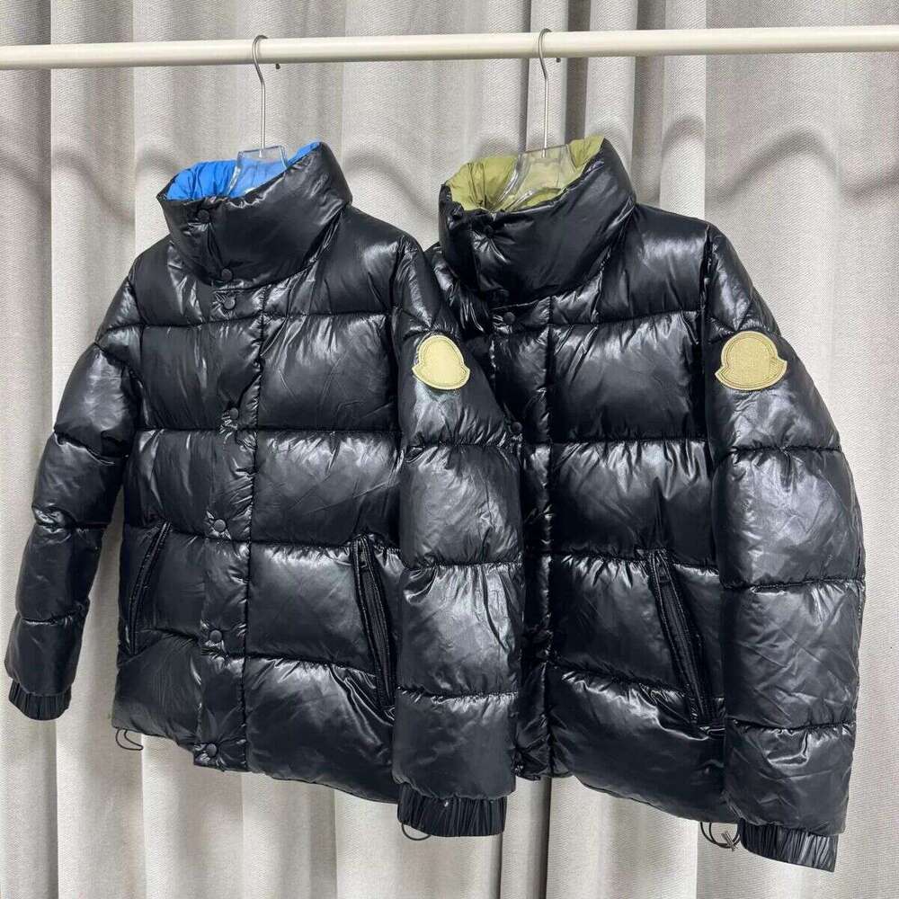 Hot Seal Mens Puffer Jacket Winter Jackets Designer Down Parkas Homme Chaquetas Outerwear Coats Big Fur Hooded Parka Windbreaker Men Women Down Jack