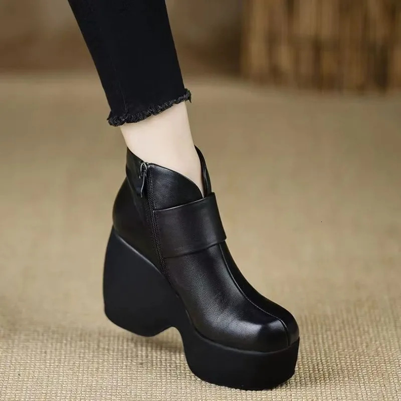 Femmes bottines automne Vintage mode hauteur augmenter plate-forme courte en plein air antidérapant résistant à l'usure chaussures compensées 251