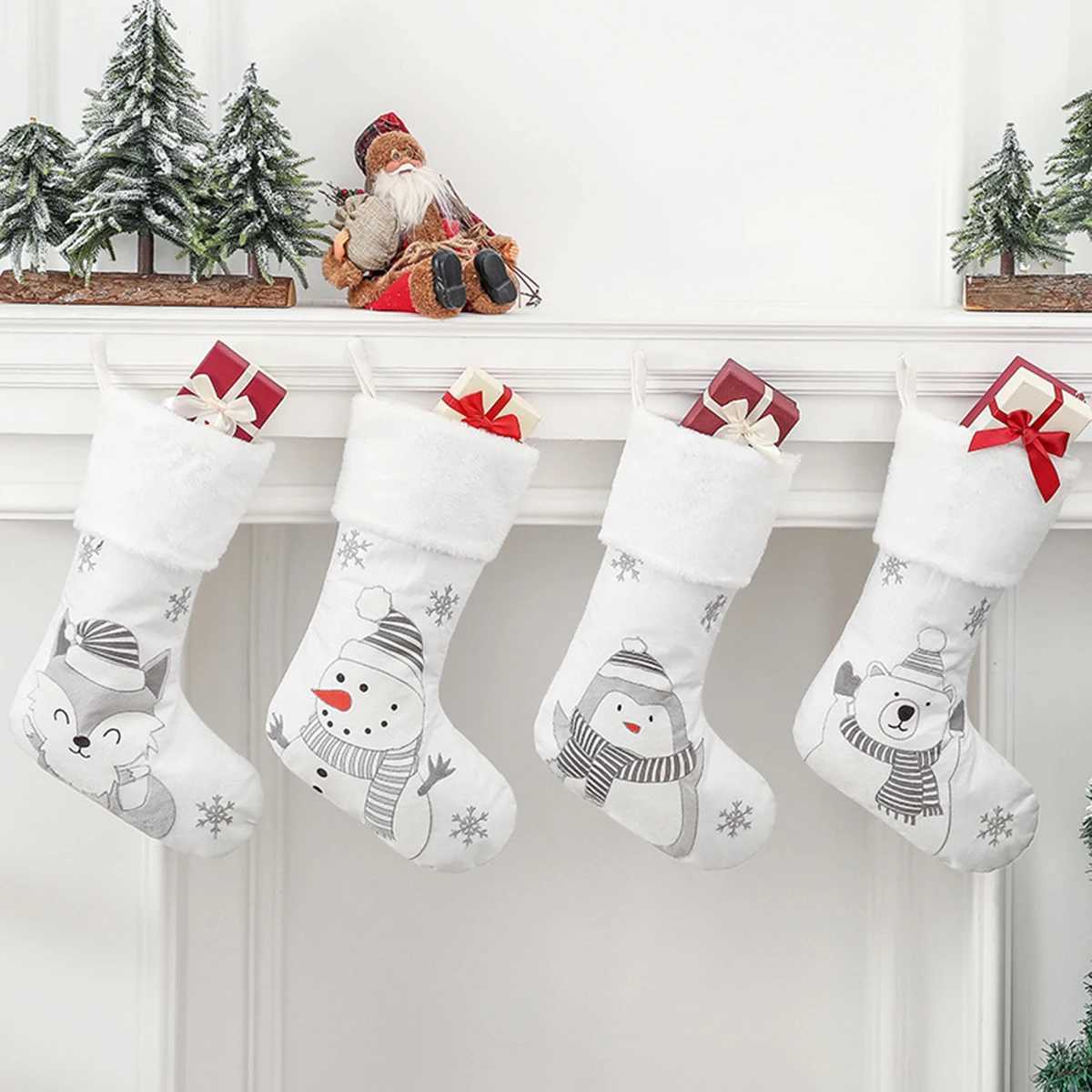 Christmas decoration supplies Christmas decorations large socks Christmas tree pendants gifts candy bags scene decoration H251107-image-1083628989
