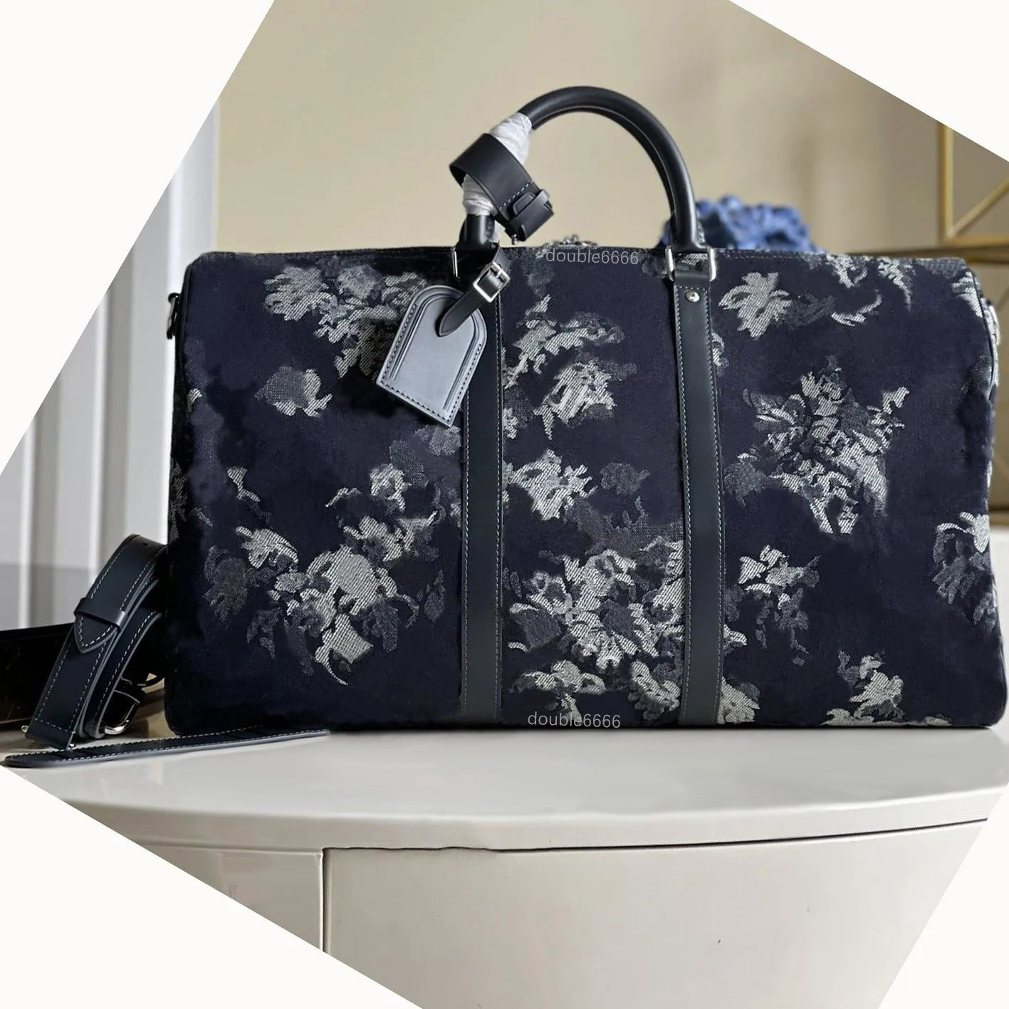 quality large capacity women travel bags classical designer high quality men shoulder duffel bags carry on luggage-image-756469056