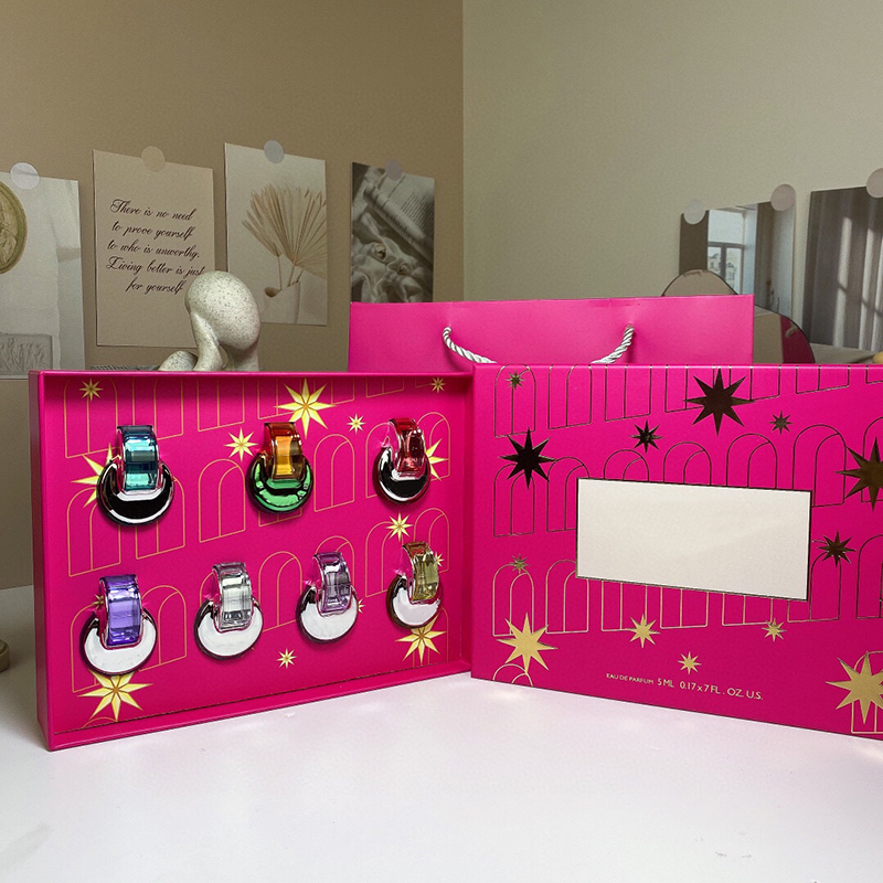 Ensemble de parfum femme 7.5ml 7pcs boîte costume pour cadeau de Noël parfum dame 1v1charmant spray affranchissement rapide